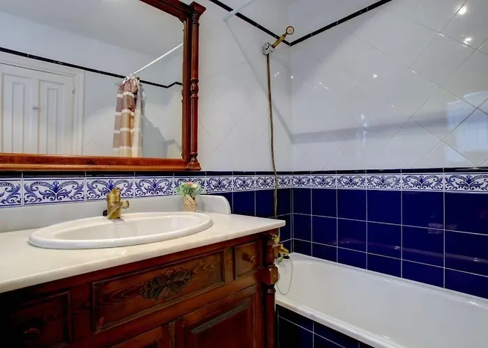 Duplex Centro Con Garaje Gratuito