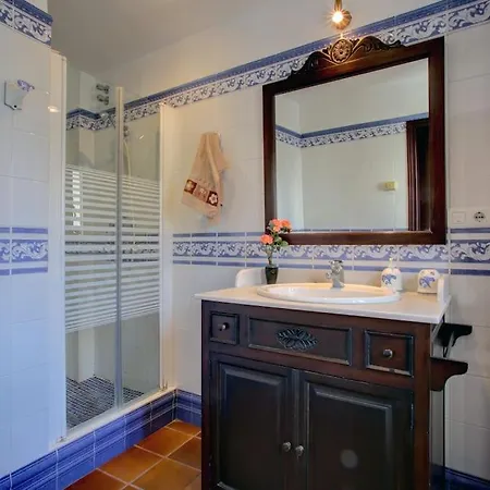 Duplex Centro Con Garaje Gratuito アパート ロンダ