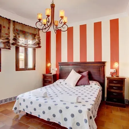 Duplex Centro Con Garaje Gratuito דירה