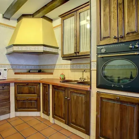 Duplex Centro Con Garaje Gratuito דירה *