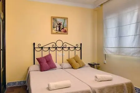 Duplex Centro Con Garaje Gratuito アパート