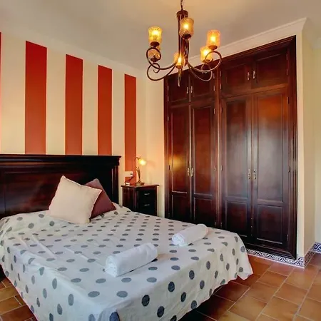 Duplex Centro Con Garaje Gratuito *